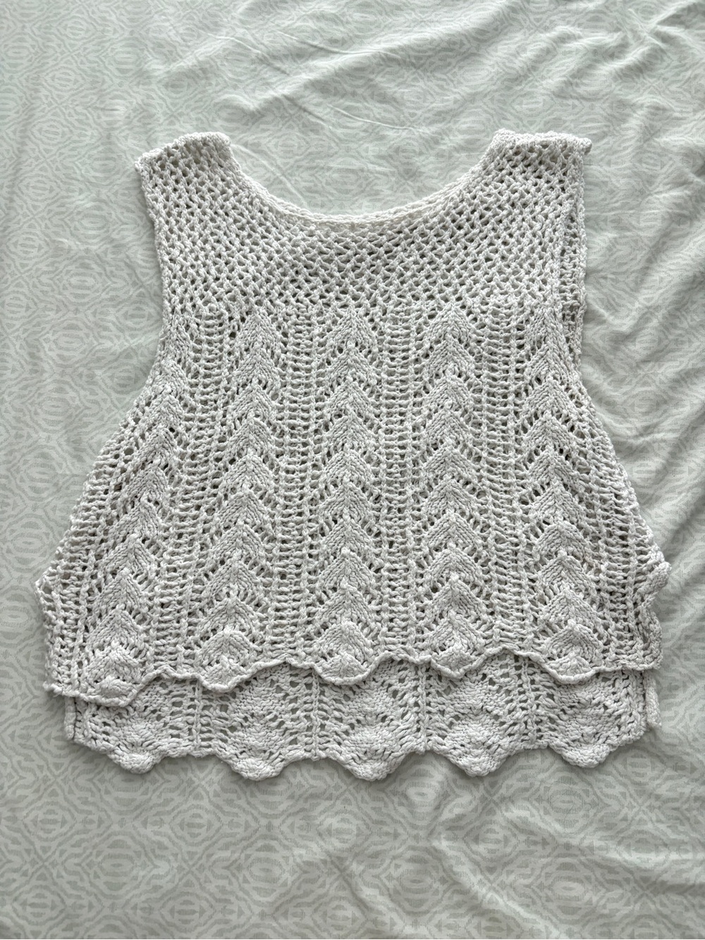 Abercrombie & Fitch White Crochet Sleeveless Tank
